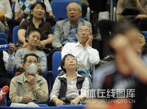 ͼ�ģ���ƹ�������ճ��⻨�� ������ڴ��˯