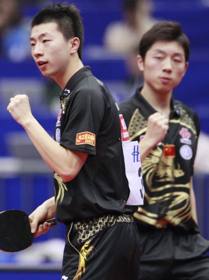 ͼ��-��ƹ����˫��ǿ��¯�������˫˫��ȭ��ף