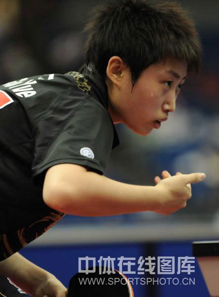 ͼ��-��ƹ��Ů����Ծ4-3�����B�ӷ��򻹲�������