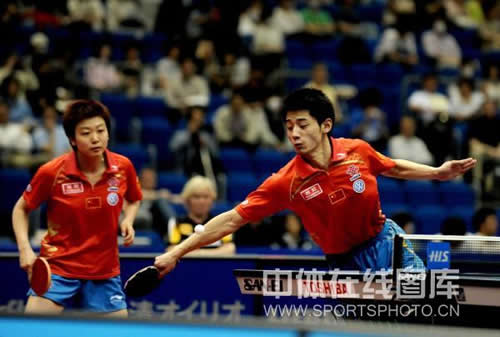 ͼ�ģ���ƹ����˫1/4���� �ż̿�ľ�ӱ�����