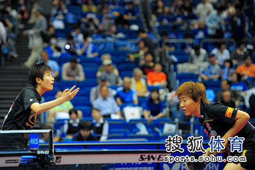 ͼ�ģ�����/����4-0��ʤ ����׼������