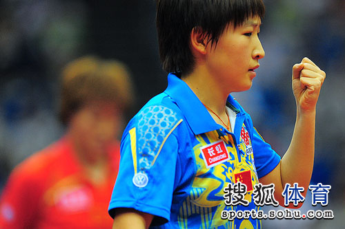 ͼ�ģ���ʫ��4-0���ͽ���ǿ ��ʫ����ȭ��ף