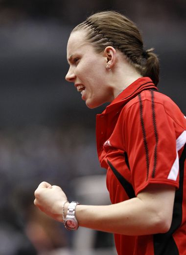 ͼ�ģ�����ŵ��˹��4-2ʤͬ�� ��ȭ��ף