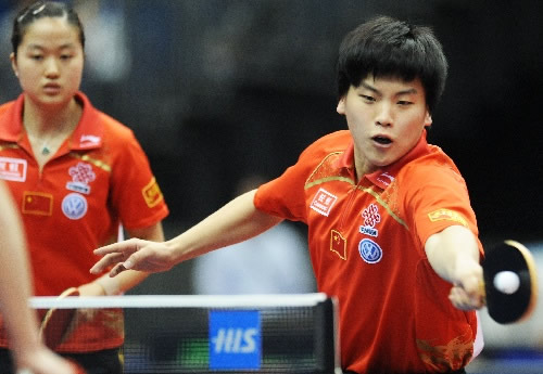 ͼ�ģ���ƹ����˫������Ǹ����� ��˧�����Ƶ�