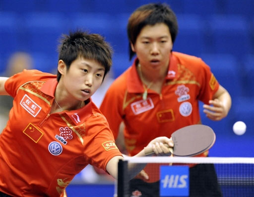 ͼ��-��ƹ������Ů˫��ǿ��Ծ/����ϼȡ���볡ȯ