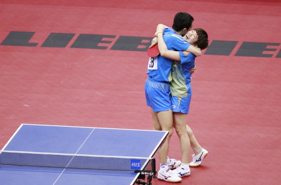 ͼ��-��ƹ����ƽ/�����˫���Ĭ���ӵ����ף