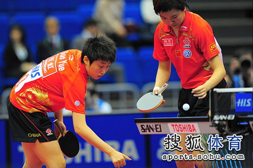 ͼ�ģ���Ծ/����ϼ4-0����� ����ǰ��Ծ������