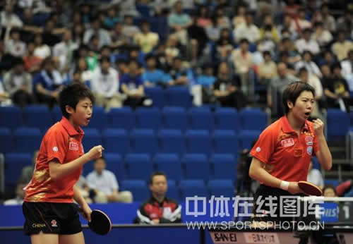 ͼ�ģ�Ů˫1/4������Ծ/����ϼ���� ��ȭ��ף