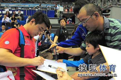 ͼ�ģ������ȡ���ﺣΰ����ǿ ����Ϊ����ǩ��