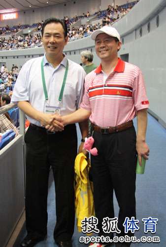 ͼ�ģ��Ѻ�������ս��������ƹ�� ż������