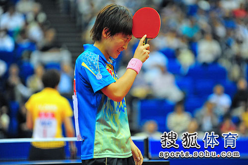 ͼ�ģ�Ů����ս��ʫ����Ե���� ���ֺ�ǳ�����