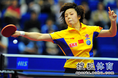 ͼ�ģ�Ů����ս������ʤ�� ��������Ӣ���ˬ