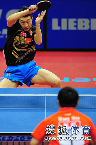 ͼ�ģ��е���������VS���� ������������