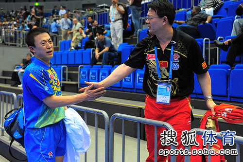 ͼ�ģ�������4-3��ʤ���� �����ڰ�ο����