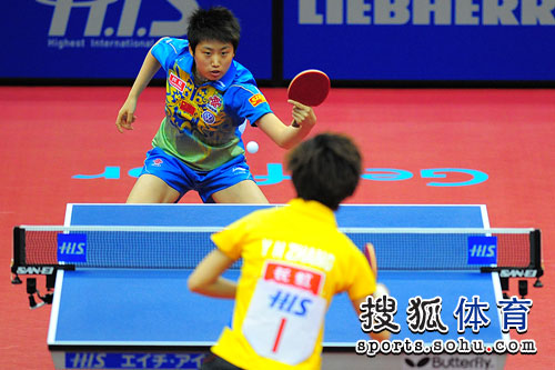 ͼ�ģ�Ů������������VS��Ծ Ů�������ֳ�