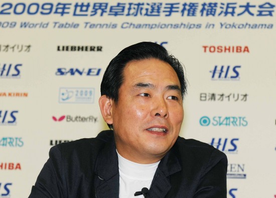 ͼ��-�й�ƹ�����ϯ��������񻪽��ܲɷ�̸����