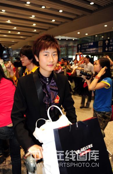 ͼ��-�й�ƹ����Ӵ���ƹ�����������ᾢʮ��