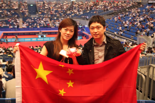 ͼ�ģ��Ѻ���������ҫ��ƹ���� ����ǰ��Ӱ