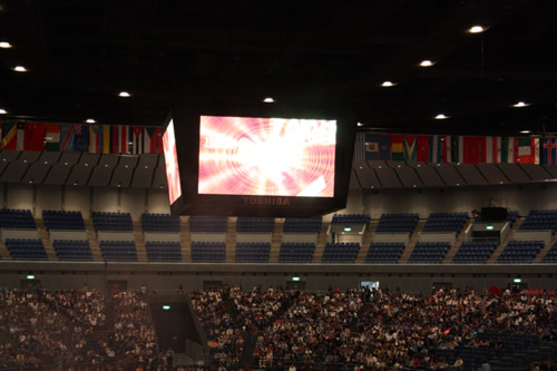 ͼ�ģ��Ѻ���������ҫ��ƹ���� �����ڵĴ���Ļ