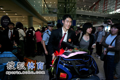 ͼ�ģ���ƹ�ع�ƹ�ұ����ӻ� ����������Ц��