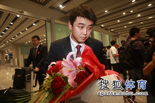 ͼ�ģ���ƹ�ع�ƹ�ұ����ӻ� ����ͷ����