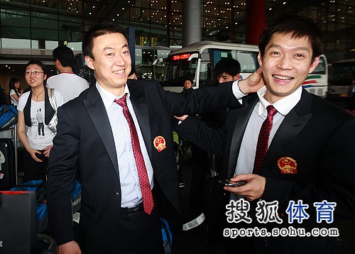 ͼ�ģ���ƹ�ع�ƹ�ұ����ӻ� ����Ц�ÿ���