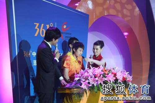 ͼ�ģ�ƹ��09����������ʽ ��Ծ���ܲɷ�