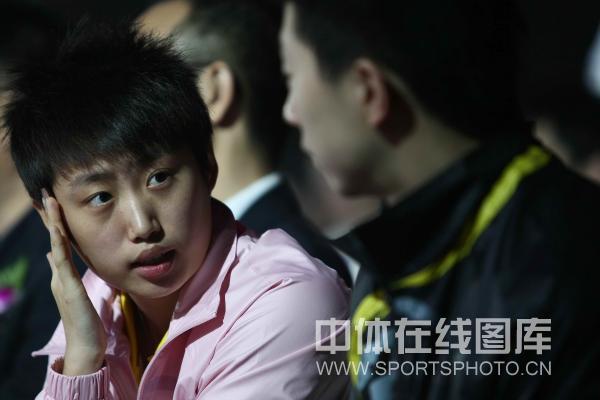 ͼ��-ƹ��09�������п�Ļ��ʽ��Ծ����������ʲô