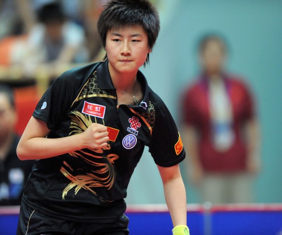 ͼ��-���ޱ�ƹ������1/4������������Ϊ�Լ��Ȳ�