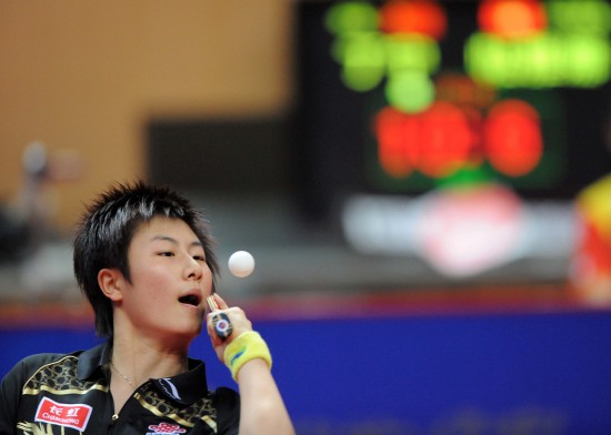 ͼ��-���ޱ��������Ů���������ɺ�ɨ������