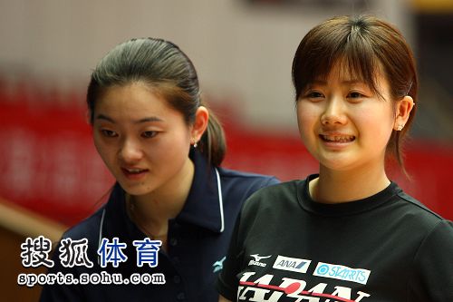 ͼ�ģ���ԭ����սƹ�����ޱ� ������¶�ɰ�Ц��