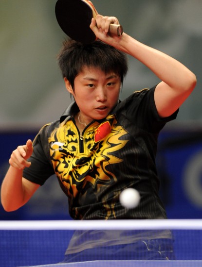 ͼ��-ƹ���й���Ů��������ɾ�����սʤ�𾰶�