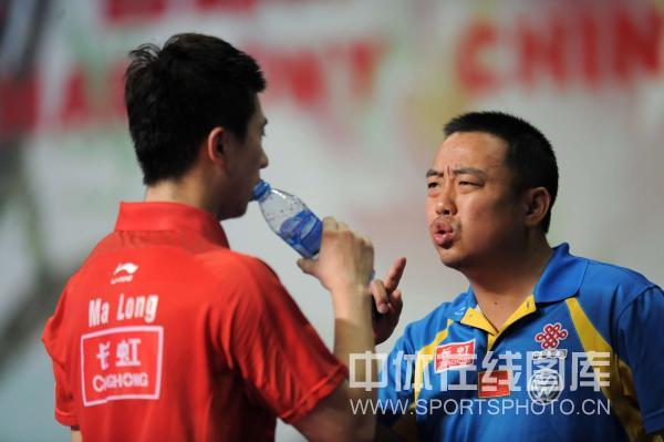 ͼ��-ƹ���й����е�������������ֳ�ָ�㰮ͽ