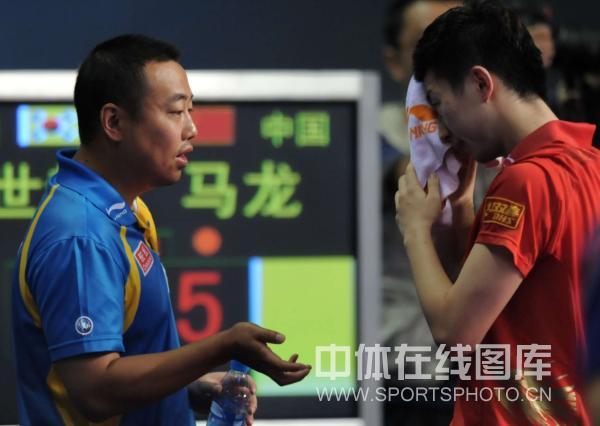 ͼ��-ƹ���й����е������������Ϊ�����ƶ�