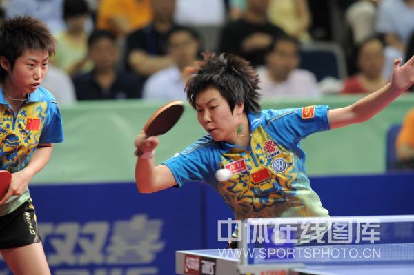 ͼ��-�й���Ů˫��Ծ/����ϼ�������ϼ���վ���