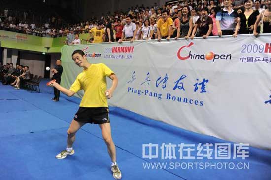 ͼ��-�й�ƹ���򹫿����佱��ʽ������ǩ��ƹ��