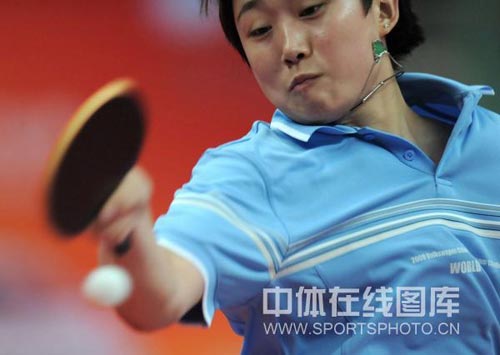 ͼ�ģ���ƹŮ��4-1�������� ����ޱ������д