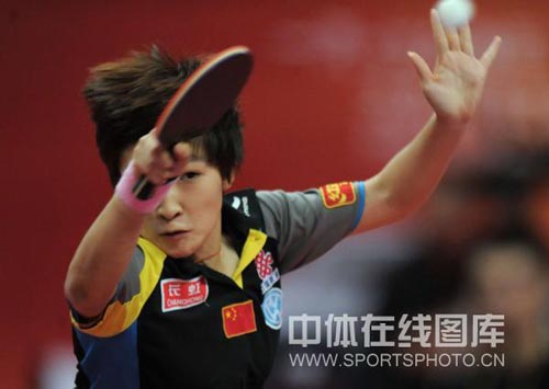 ͼ�ģ���ƹŮ��4-1�������� ��ʫ��Ӣ���ˬ