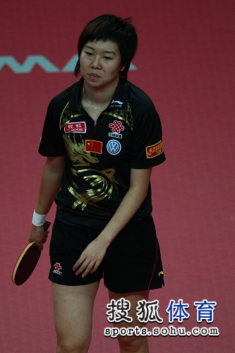 ͼ�ģ���ƹŮ��4-1�������� ����ϼ�е㲻��