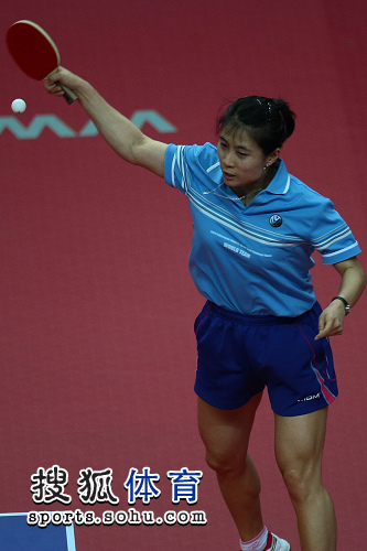 ͼ�ģ���ƹŮ��4-1�������� ��Ƕ𷢶��͹�