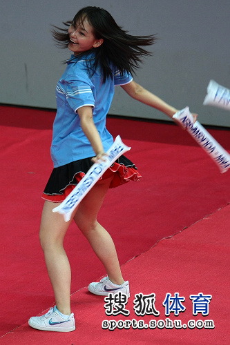 ͼ�ģ���ƹŮ��4-1�������� ��Ů���費���߹�