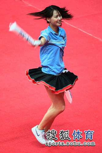 ͼ�ģ���ƹŮ��4-1�������� ������ü��������