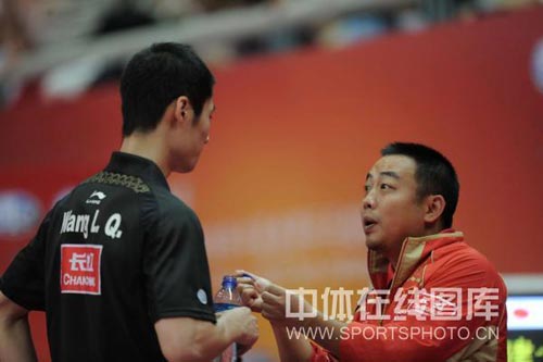 ͼ�ģ�������3-2��ʤ��ƽ��̫ ������ָ�����