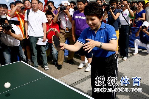 ͼ�ģ�������ƹ���� ����Ƽ����Ц��