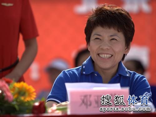 ͼ�ģ�������ƹ���� �ּ�����Ϥ��Ц��