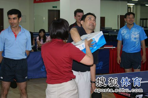 ͼ�ģ��⽻��ƹ������� �����Ǽ���