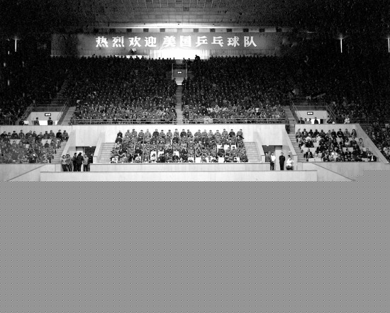 ͼ��-���й�60������������Ի�С���˶������⽻