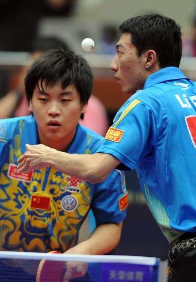 ͼ��-�й�ƹ���򹫿���˫�������˧/��ƽ��ηǿ��