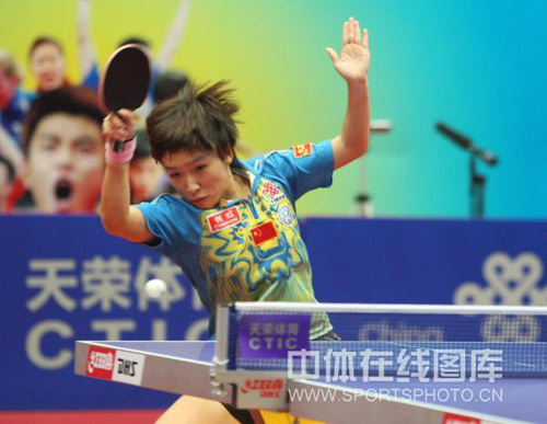 ͼ��-��ƹ��Ů����ʫ����ںᵶ�������¹ھ�