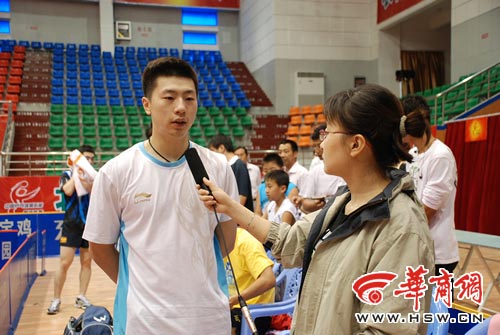 ͼ��-ƹ����ս�ڼ�������ǰ��������٩٩��̸